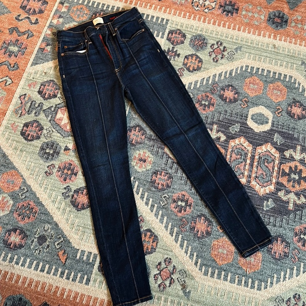 Alice & Olivia a king Jean with pleat/seam size 27 skinny